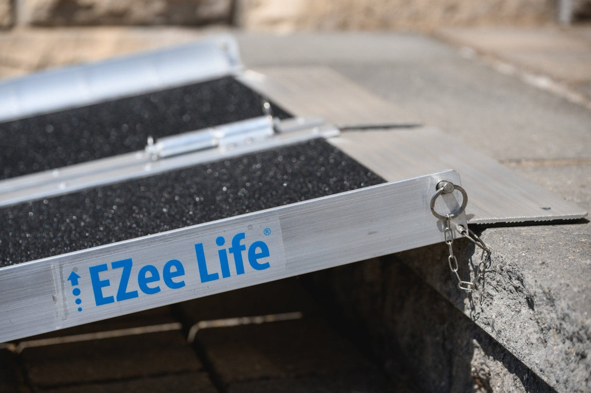 EZee Life EZ12RGT 12 ft Multifold Wheelchair Ramp with Grip Tape | 600 lb Canada