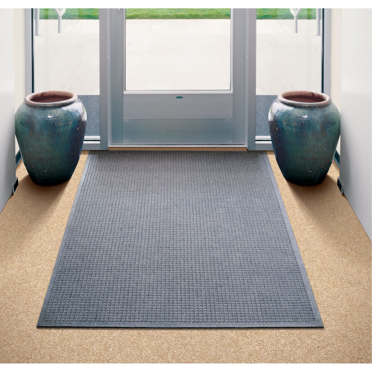 Waterhog® Fashion Matting, Wiper/Scraper, 4' x 6' x 1/4", Grey