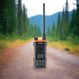 Radio bidirectionnelle Baofeng Pofung P11UV pour chemins forestiers et arrière-pays (chargement USB)