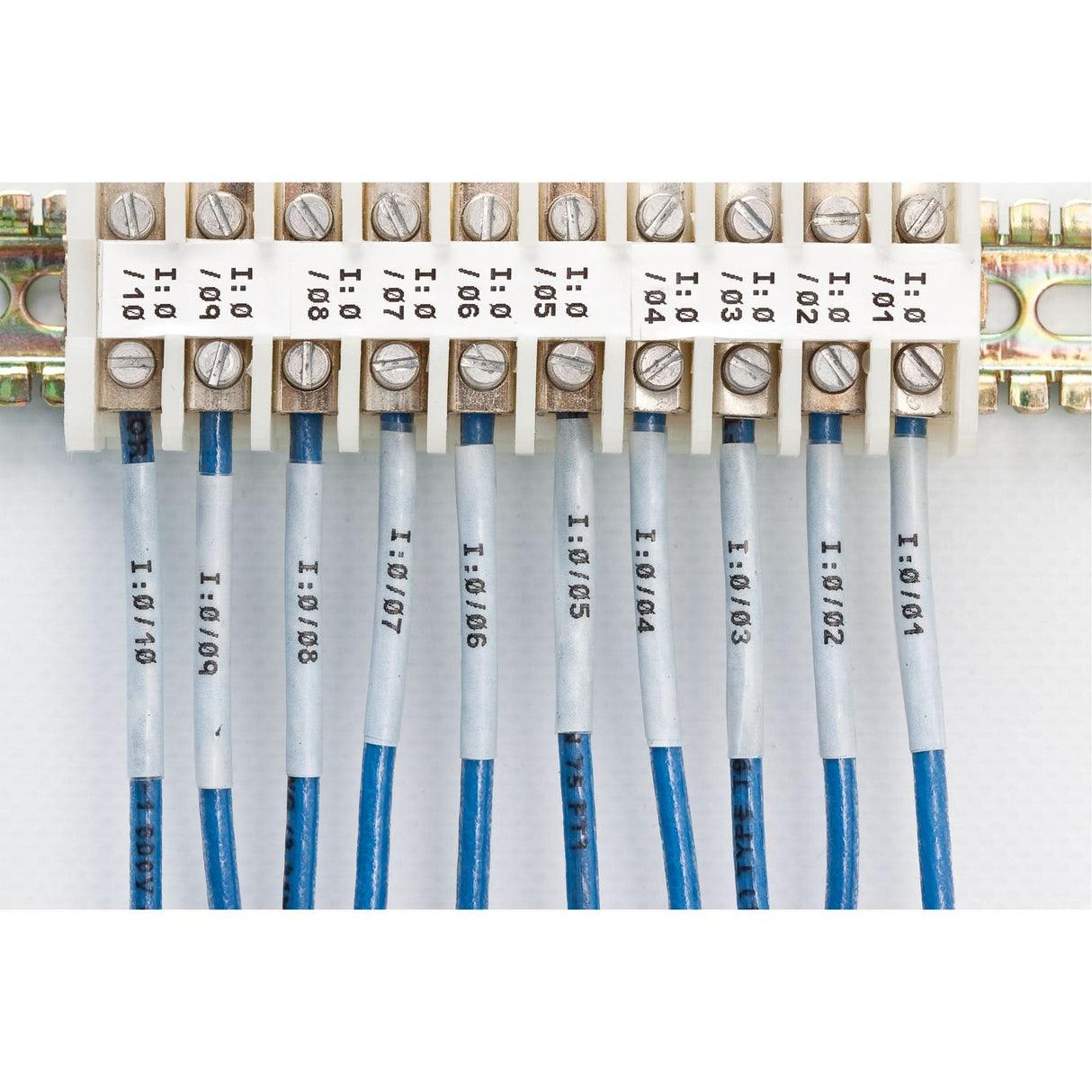 Self-Laminating Wire Markers, Vinyl, 0.5" L x 0.75" H, White/Translucent
